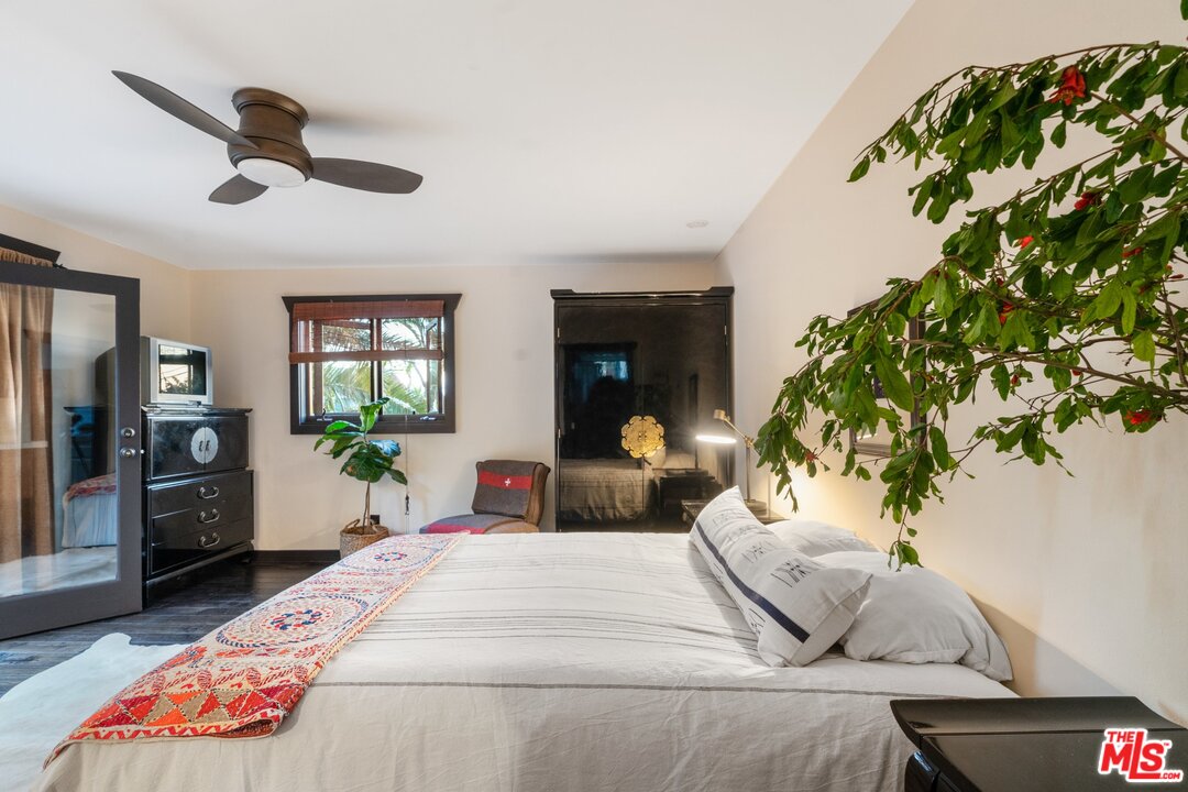 1031 Everett Street Los Angeles, CA 90026 - Photo 45 of 54