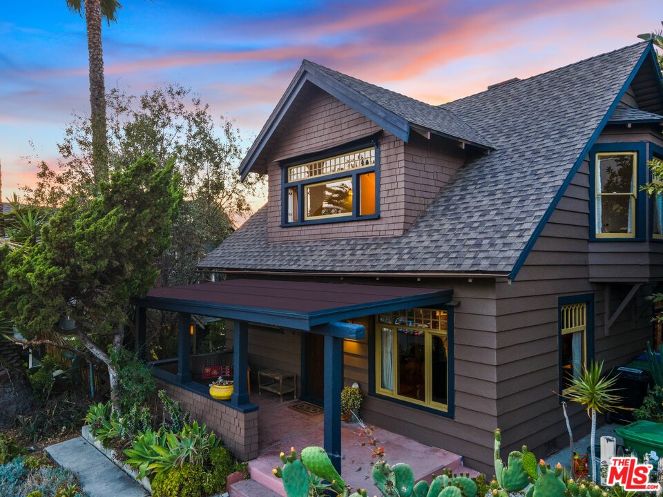 1031 Everett Street Los Angeles, CA 90026 - Photo 53 of 54