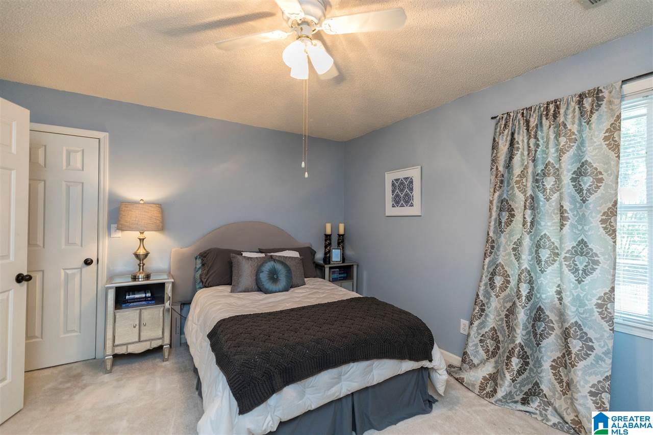 1904 High Ridge Circle Birmingham, AL 35244 - Photo 31 of 48
