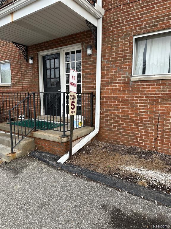 25301 Five Mile Road Redford, MI 48239 - Photo 2 of 15