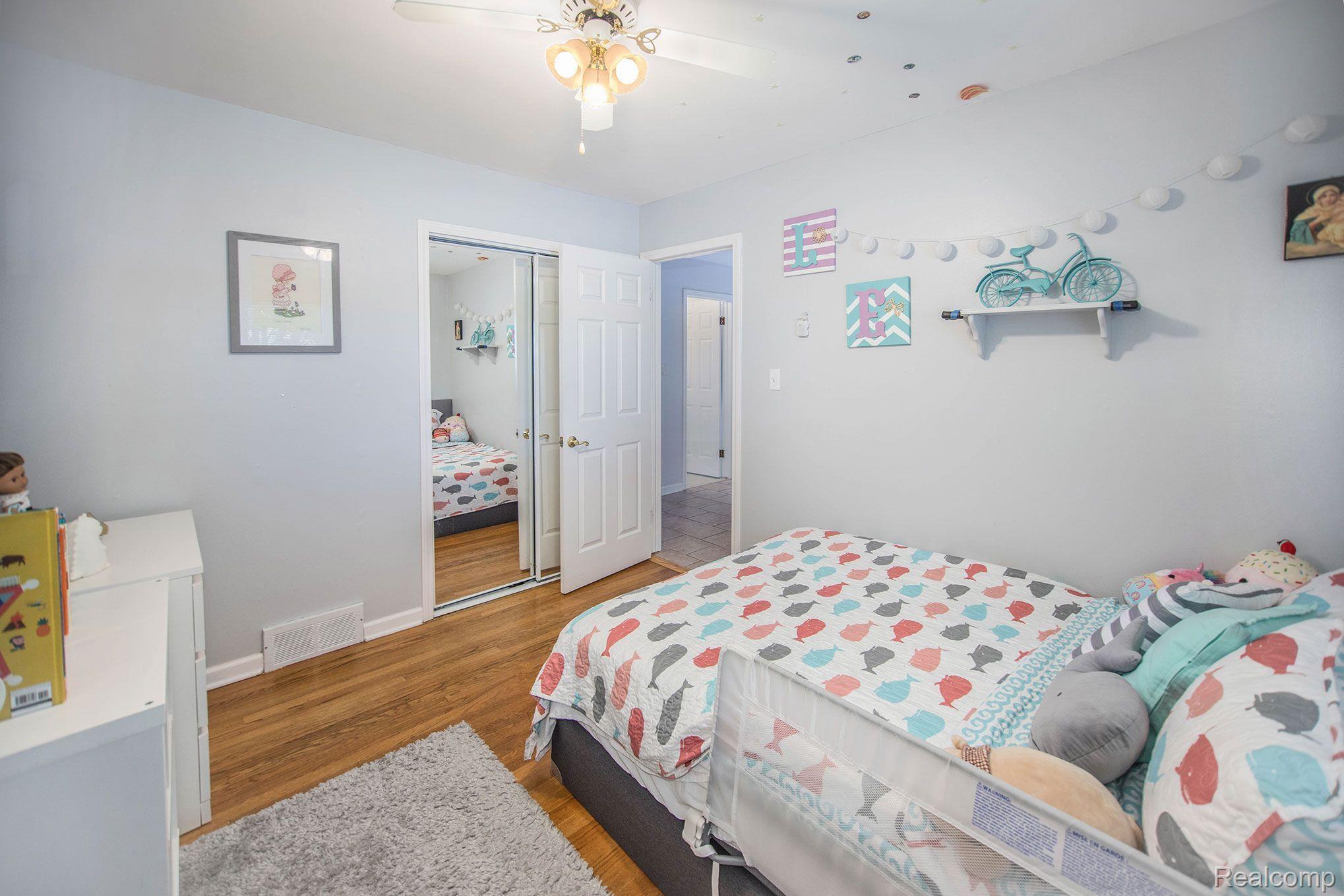 533 Meadow Lane Rochester, MI 48307 - Photo 18 of 35 Gallery Image 18