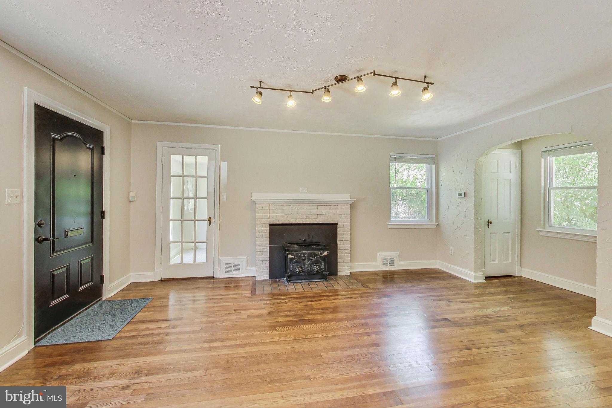 6002 Forest Road Cheverly, MD 20785 - Photo 6 of 48 Gallery Image 6