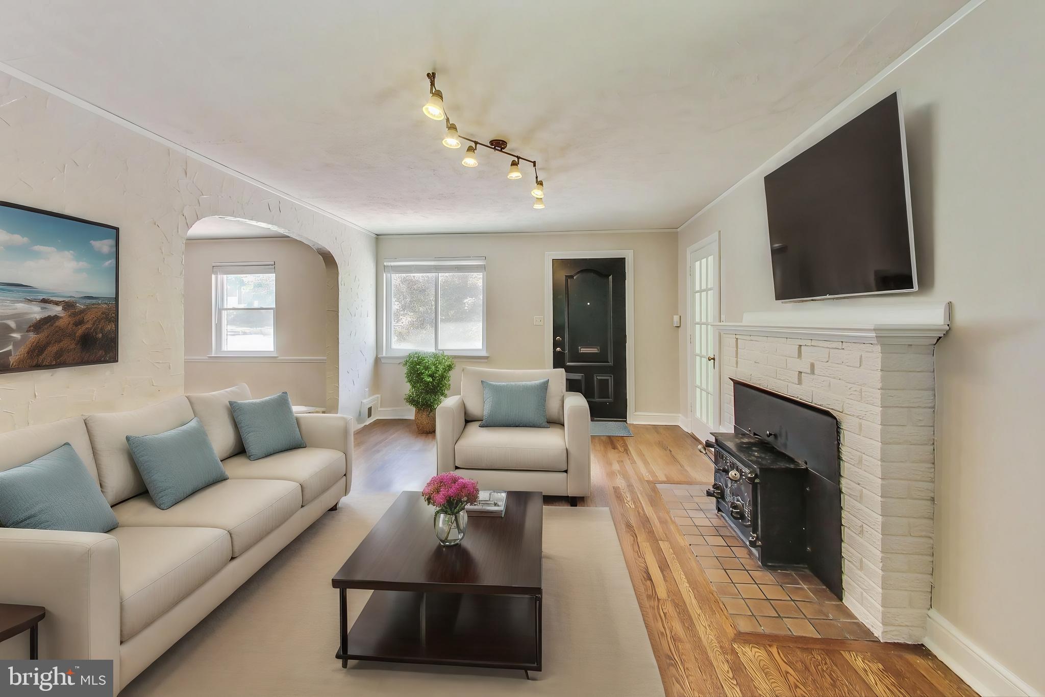 6002 Forest Road Cheverly, MD 20785 - Photo 8 of 48 Gallery Image 8
