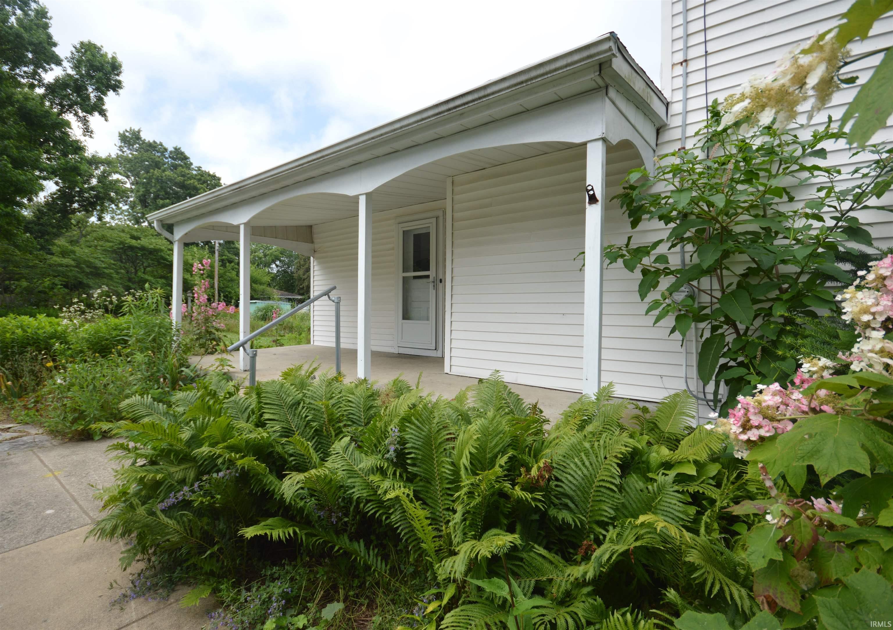 705 Virginia Street Walkerton, IN 46574 - Photo 4 of 16