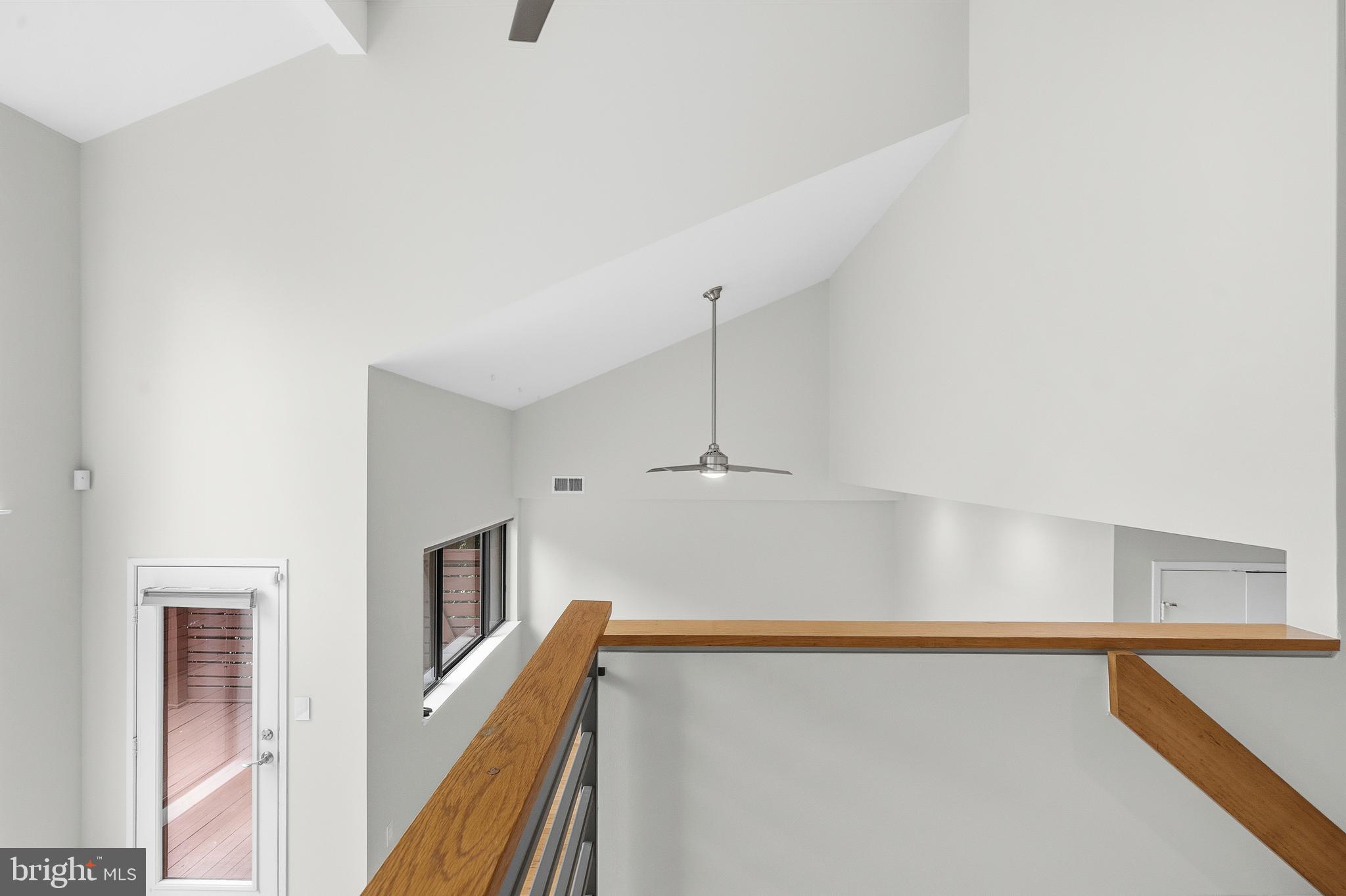 2105 South Bay Lane Reston, VA 20191 - Photo 53 of 71