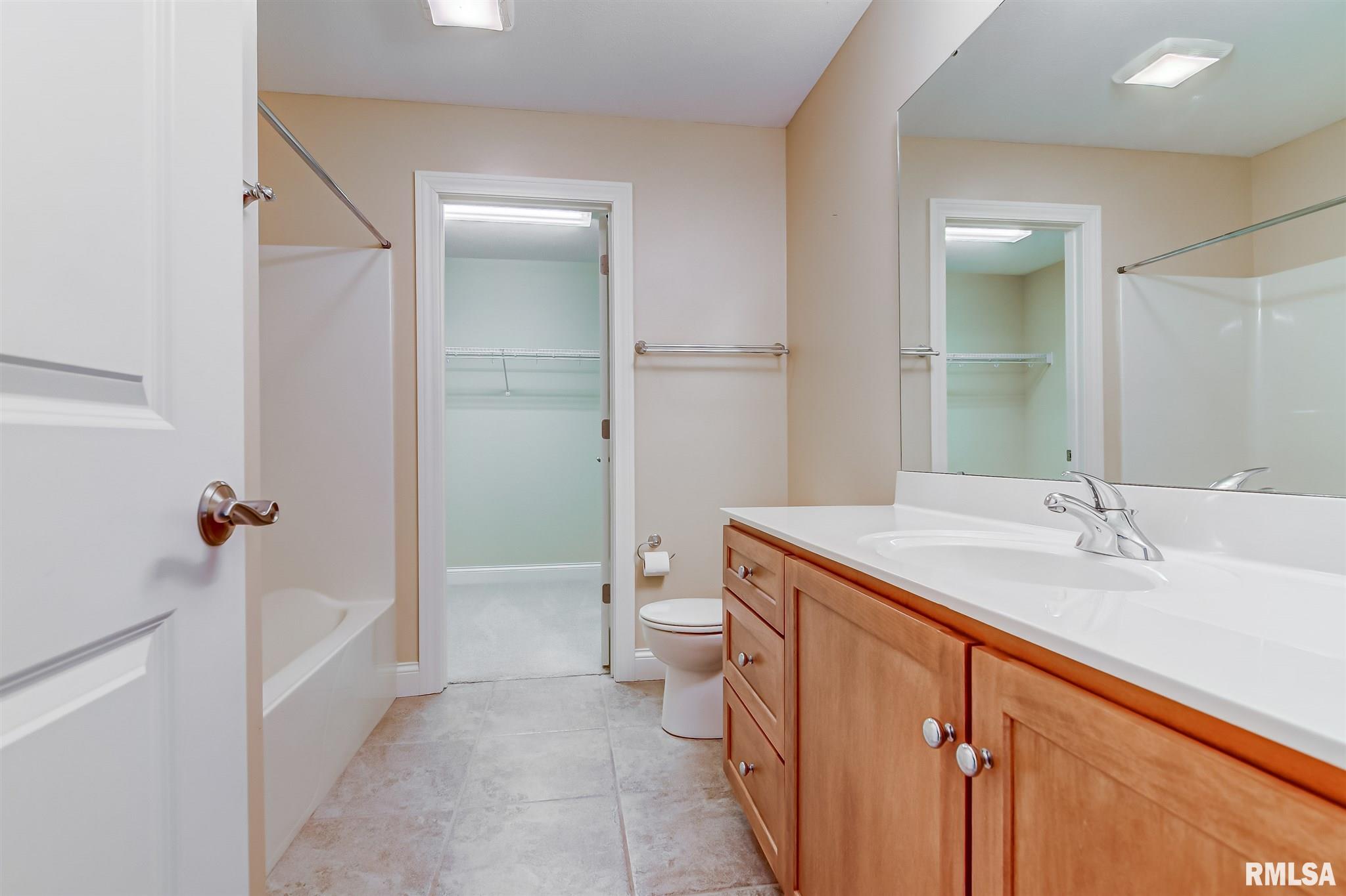 324 Grindstone Road Chatham, IL 62629 - Photo 31 of 49 Gallery Image 31