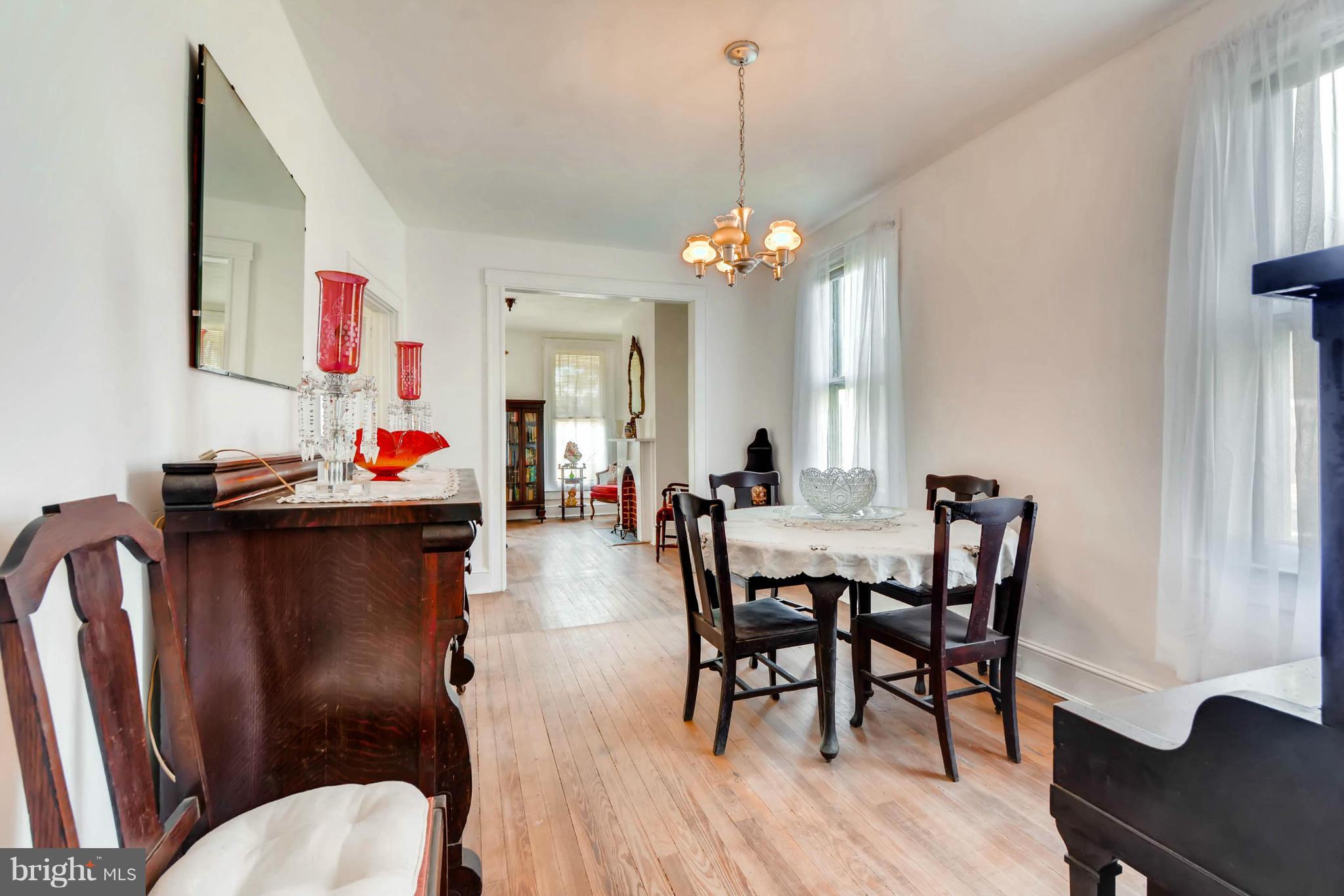 3725 Old York Road Baltimore, MD 21218 - Photo 11 of 30 Dining Room