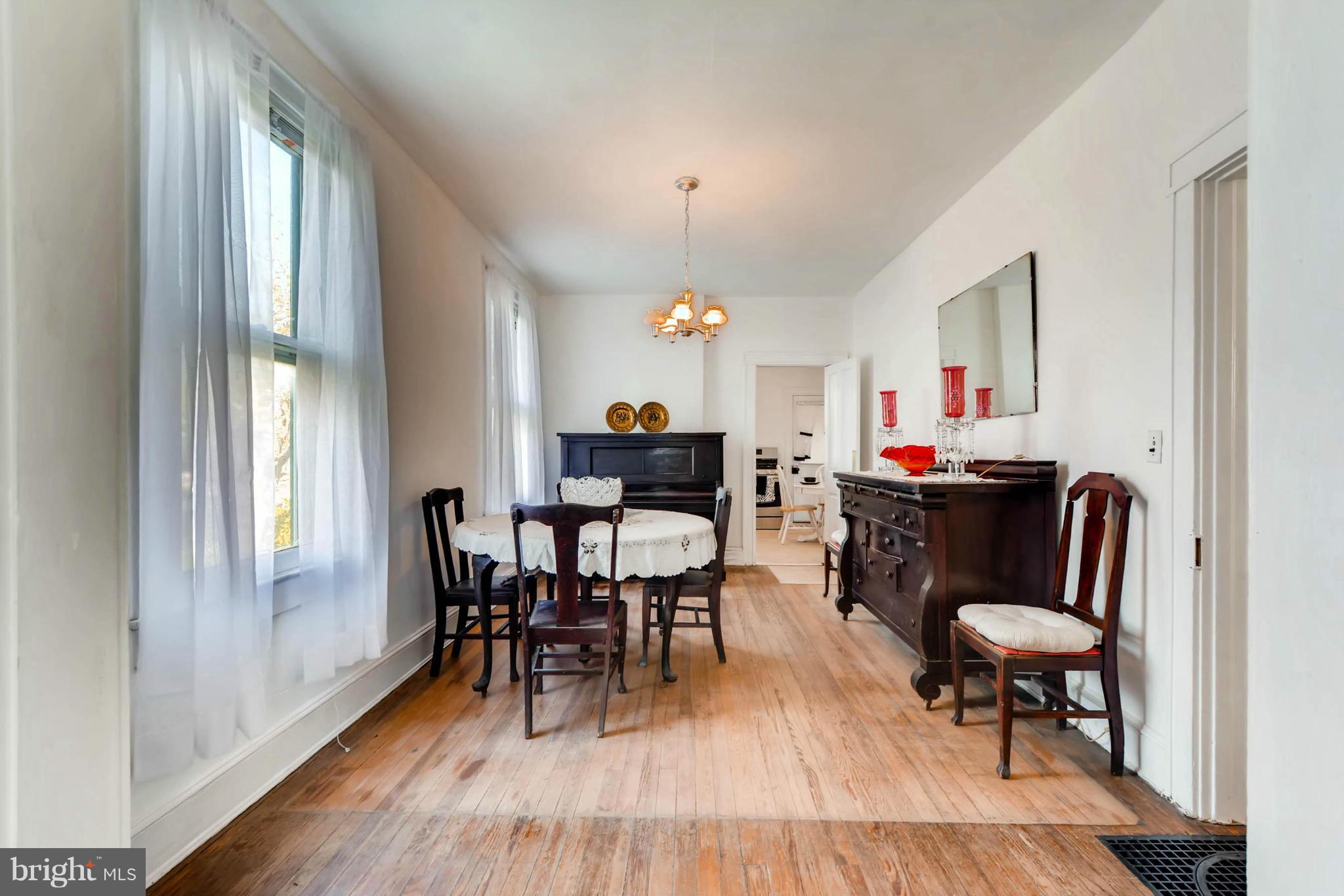 3725 Old York Road Baltimore, MD 21218 - Photo 13 of 30 Dining Room