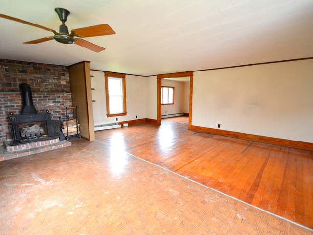 2317 Jackson Run Road Warren, PA 16365 - Photo 3 of 32 Gallery Image 3