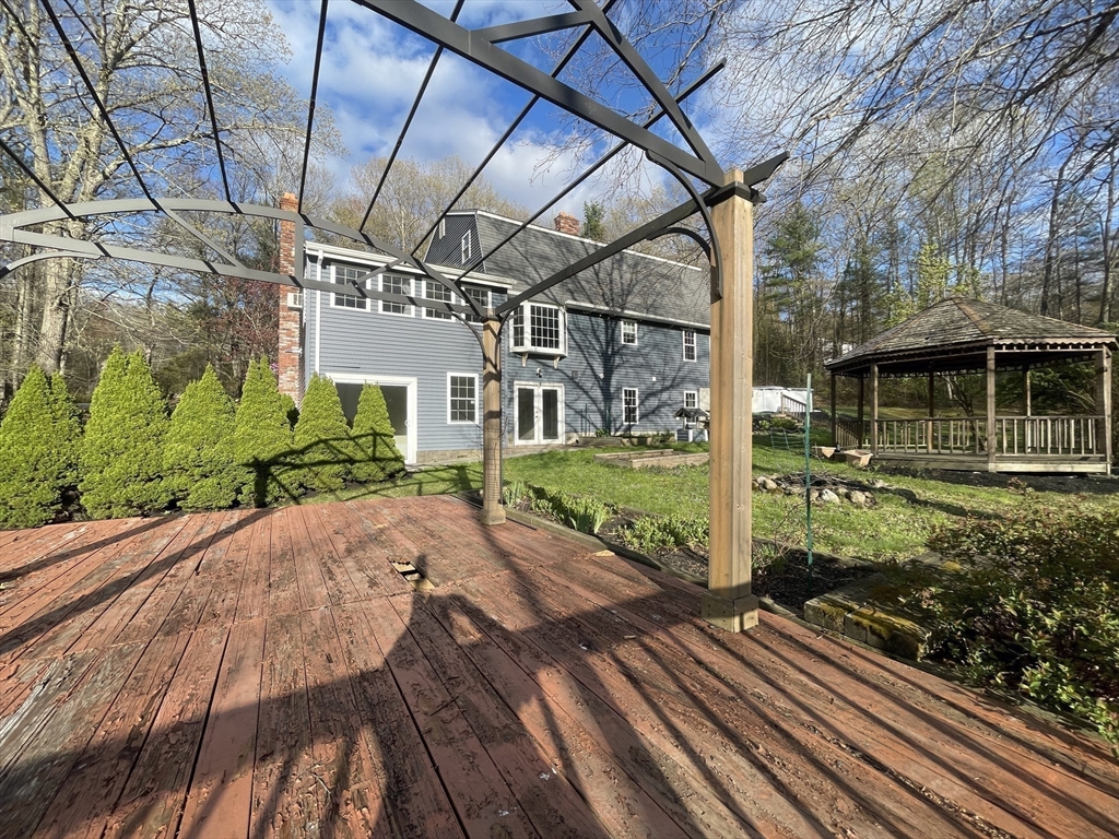 65 Old Spencer Road Charlton, MA 01507 - Photo 6 of 39 Gallery Image 6
