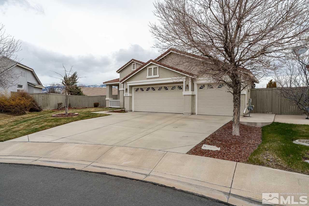 10105 Lucente Way Reno, NV 89521 - Photo 3 of 27 Photo 3