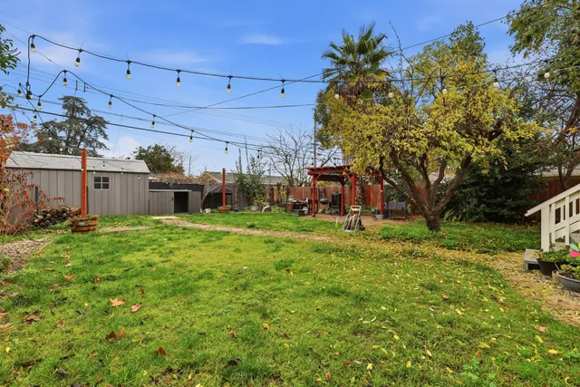 $474,900 | 4850 11th Avenue, Sacramento, CA 95820