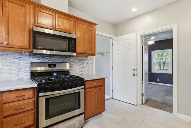 $474,900 | 4850 11th Avenue, Sacramento, CA 95820