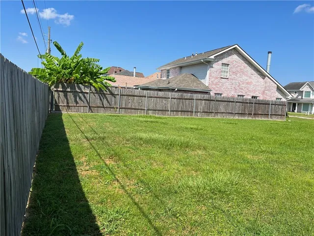 $59,000 | 3700 Karen Drive, Chalmette, LA 70043