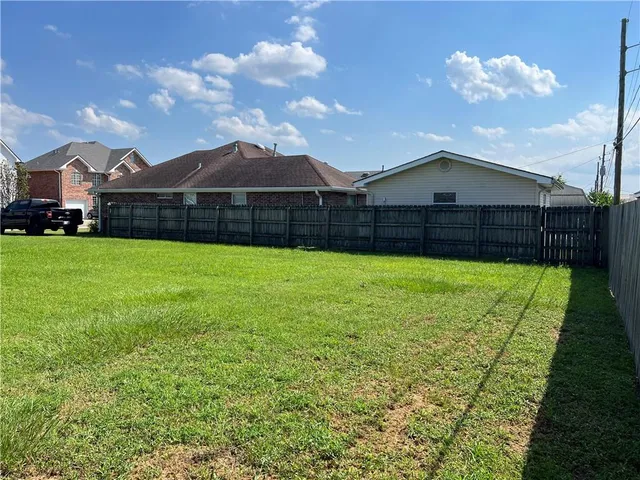 $59,000 | 3700 Karen Drive, Chalmette, LA 70043