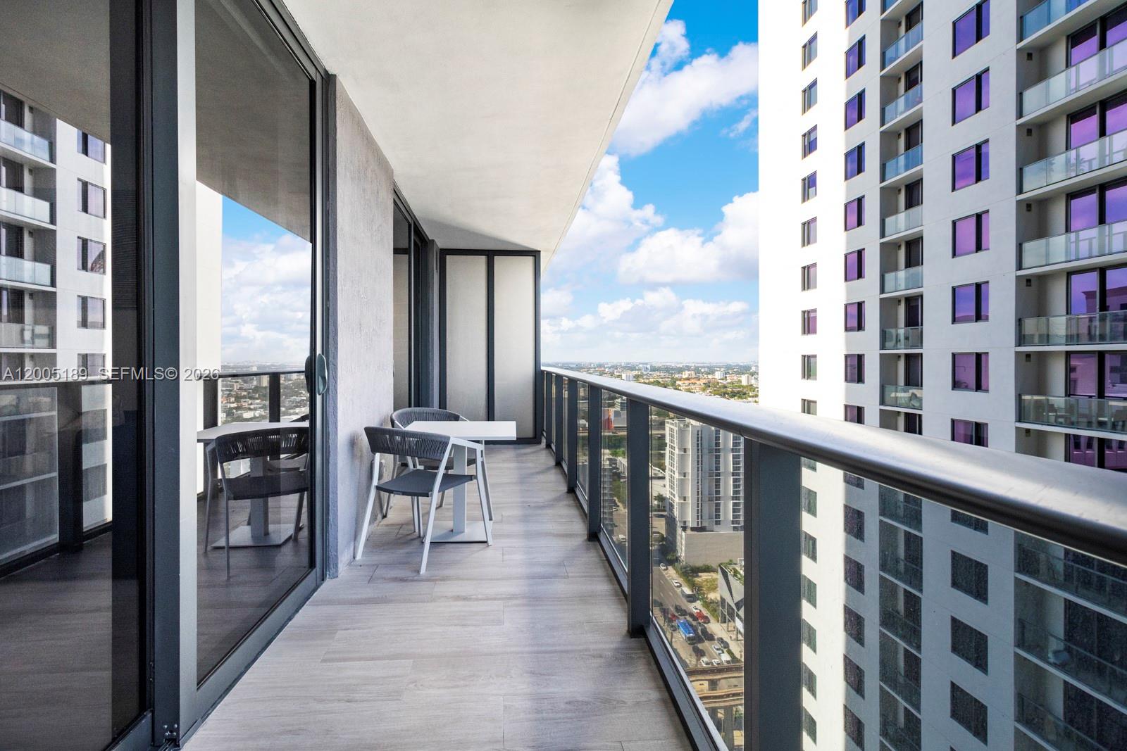 55 Southwest 9th Street, Unit 3010 Miami, FL 33130 - Photo 11 of 15