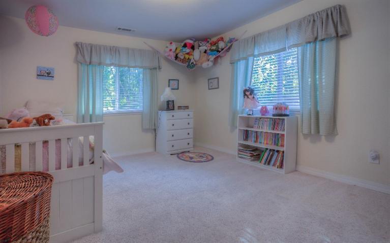 381 Espey Road Grants Pass, OR 97527 - Photo 13 of 20 Additional Photo