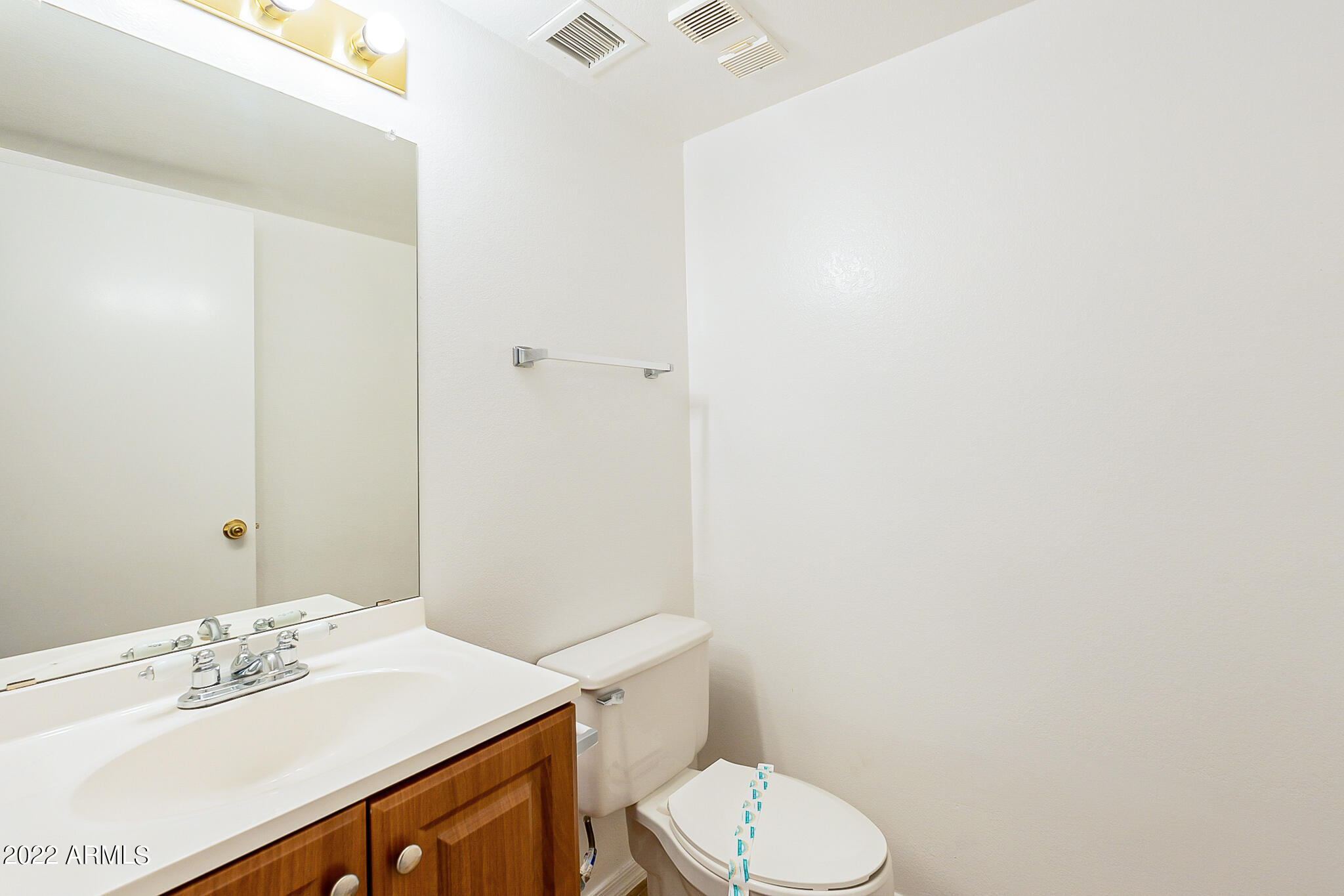 6262 East Brown Road, Unit 20 Mesa, AZ 85205 - Photo 8 of 21 Brown-8