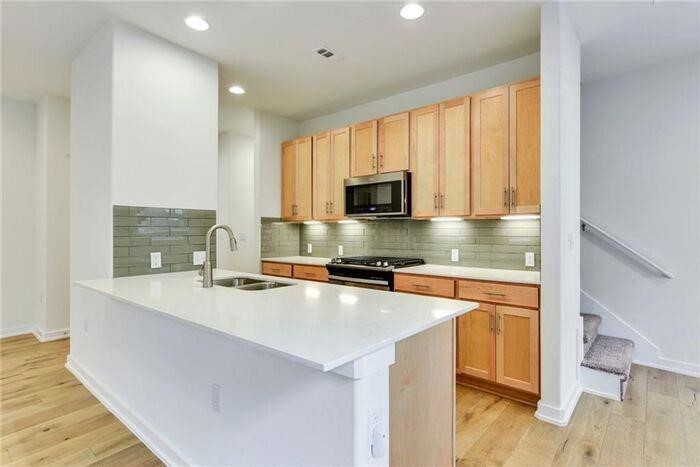 6800 Menchaca Road, Unit 45 Austin, TX 78745 - Photo 9 of 29