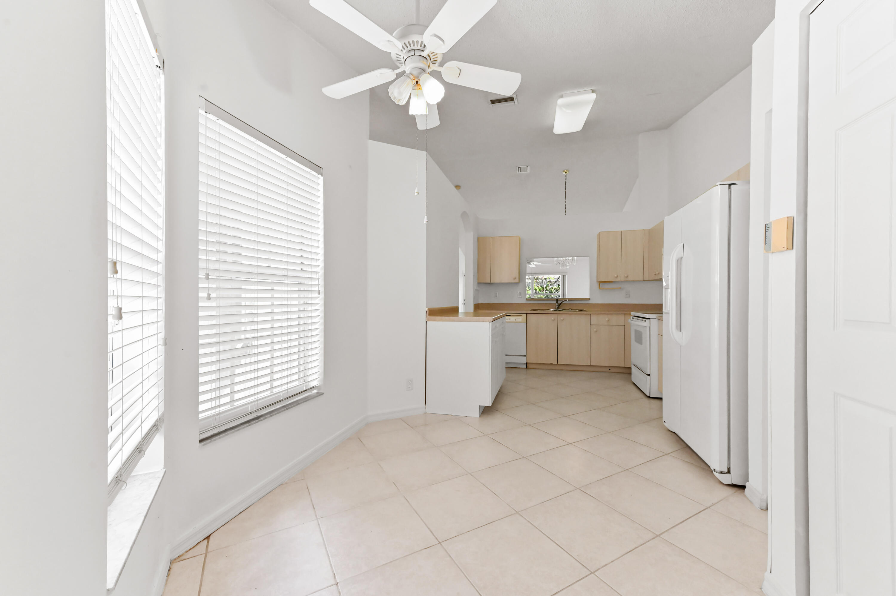 6069 Heliconia Road Delray Beach, FL 33484 - Photo 15 of 56 16 dining area 01