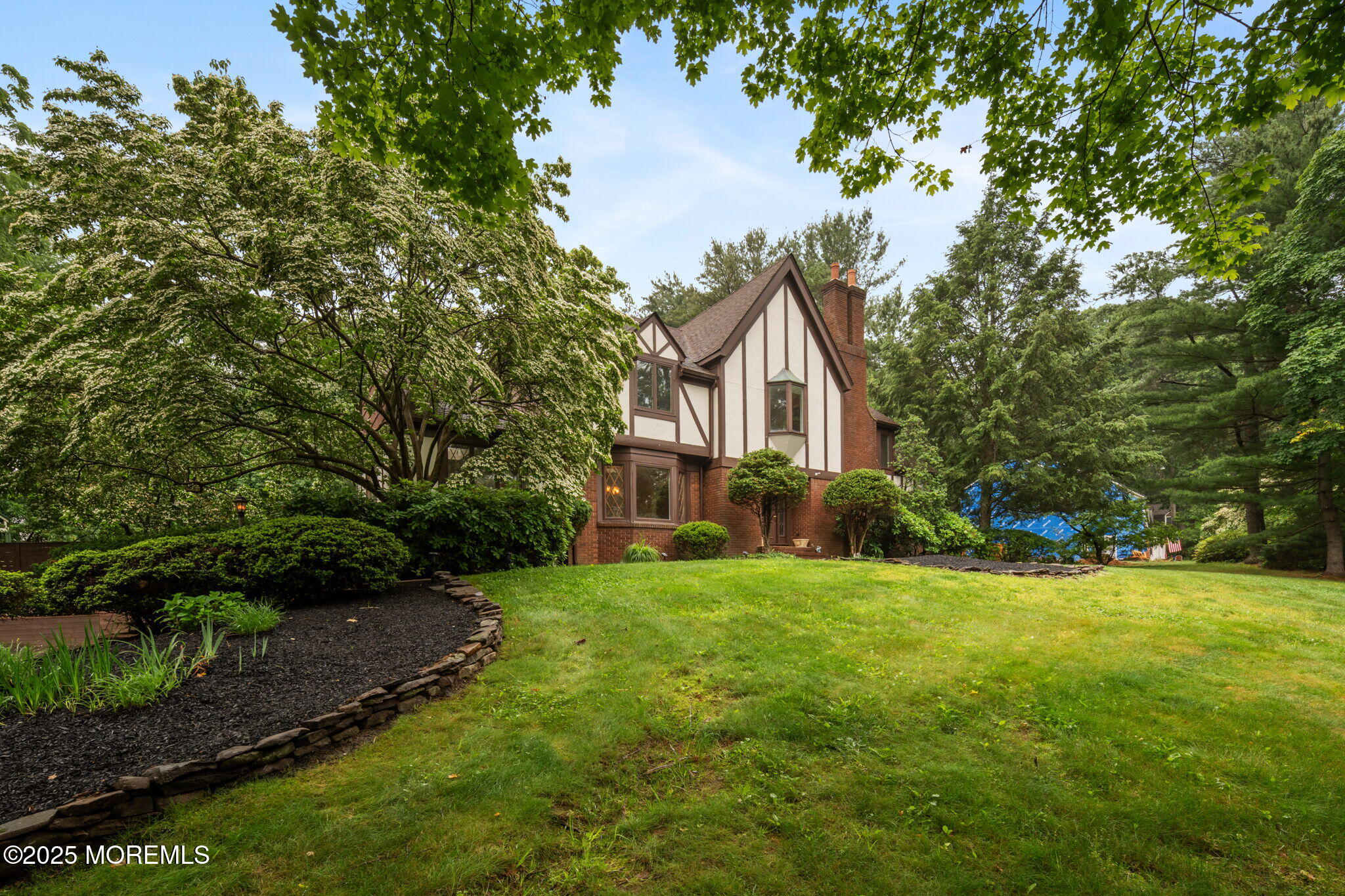 245 Borden Road Middletown, NJ 07748 - Photo 6 of 72 005-original-photo