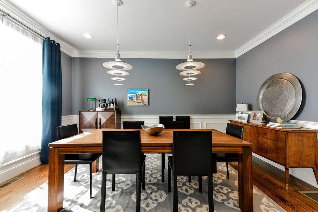 8 Chesterton Road Wellesley, MA 02481 - Photo 9 of 24 Gallery Image 9