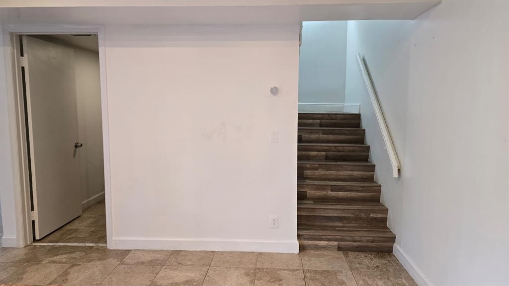 23048 Oxford Place Boca Raton, FL 33433 - Photo 11 of 49