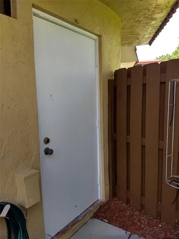 $2,675 | 23048 Oxford Place, Boca Raton, FL 33433