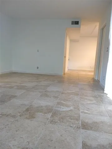 $2,675 | 23048 Oxford Place, Boca Raton, FL 33433