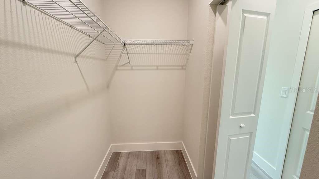 2402 Southwest 156th Loop Ocala, FL 34473 - Photo 12 of 32 Gallery Image 12