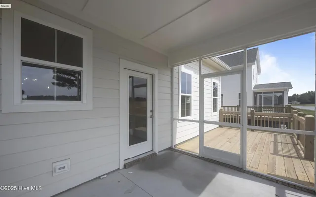 $3,500 | 317 Taylorwood Drive, Beaufort, NC 28516