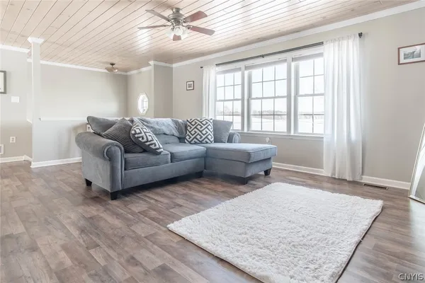 $3,100 | 26537 Highway 283, Le Ray, NY 13601