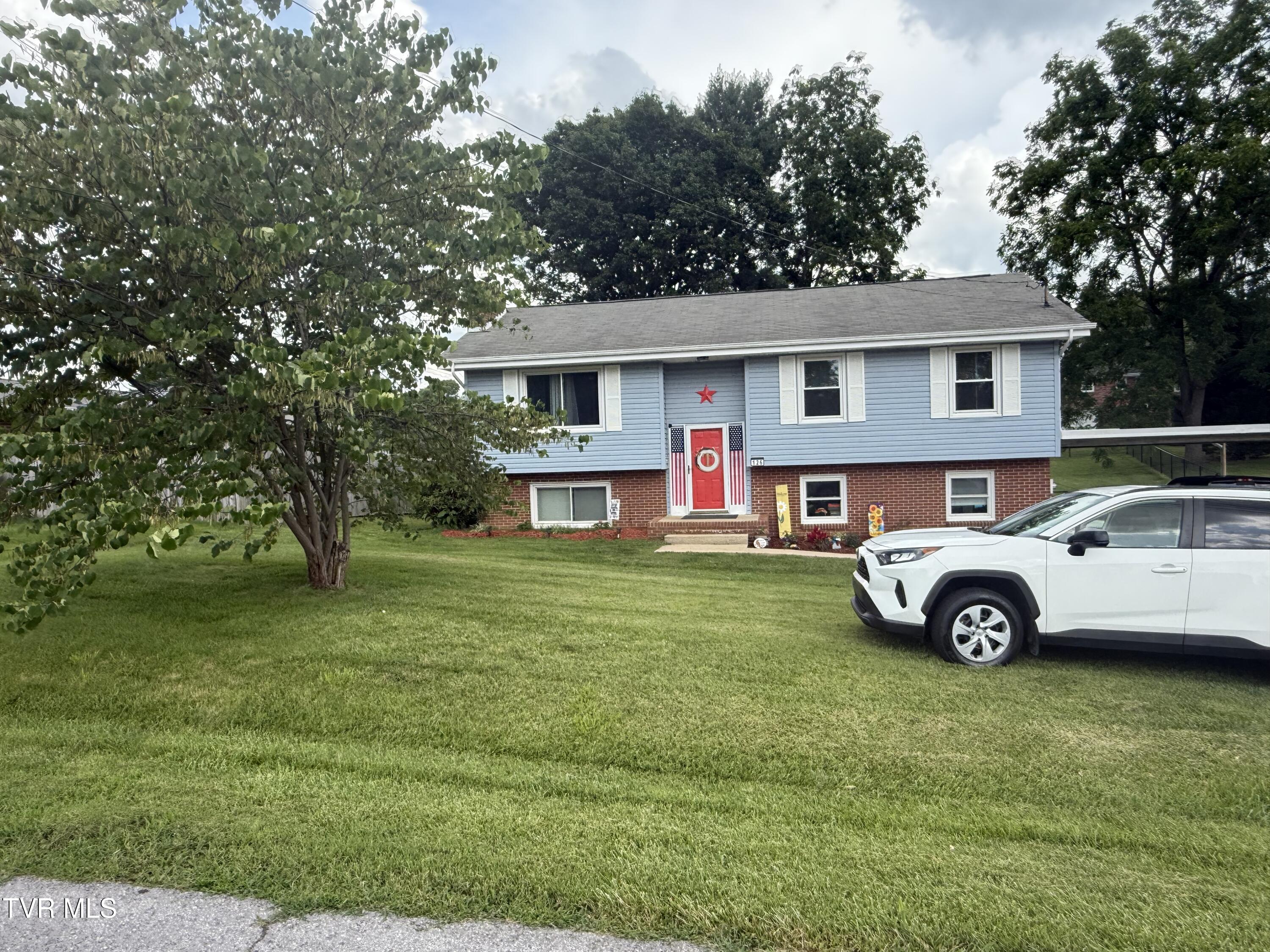 126 Longview Road Bristol, VA 24201 - Photo 1 of 1 C9993DF4-4EFF-467E-BAF7-105C6C9C03C5