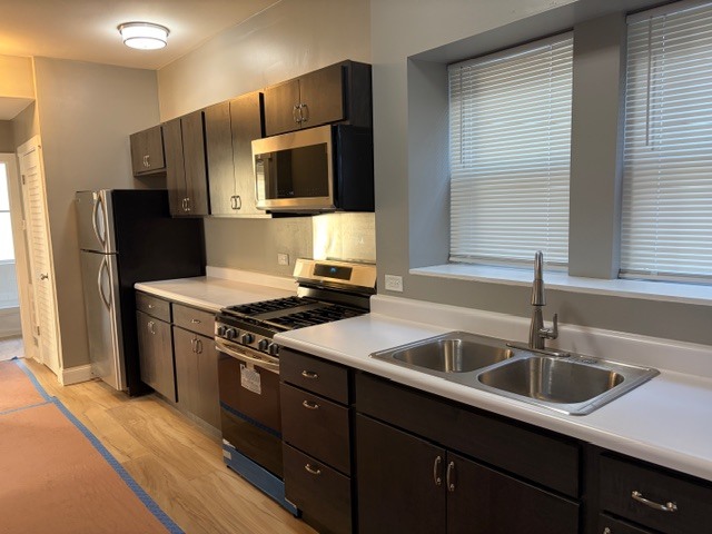 6058 South Wolcott Avenue Chicago, IL 60636 - Photo 4 of 8