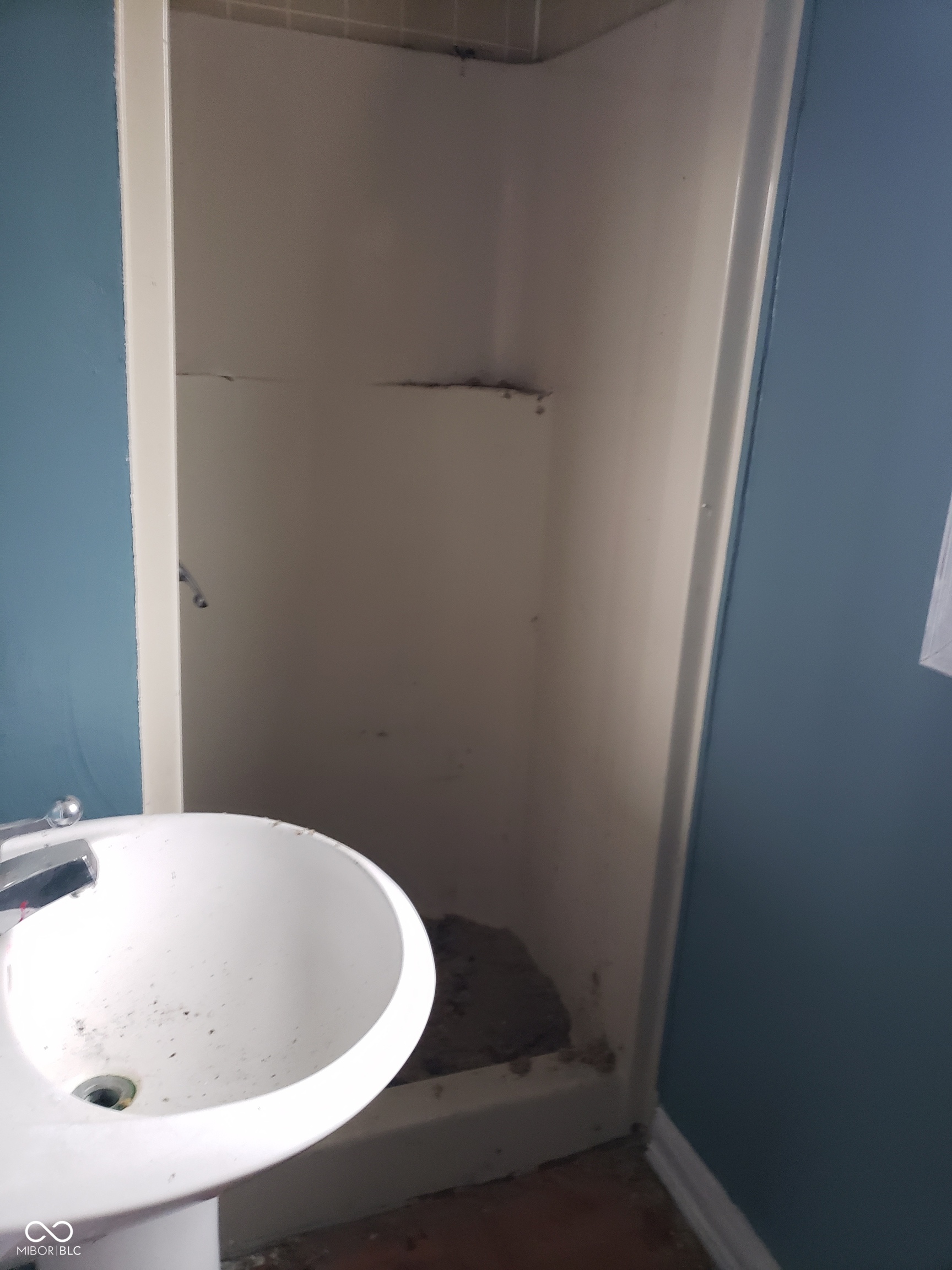 123 East 35th Street Anderson, IN 46013 - Photo 16 of 19