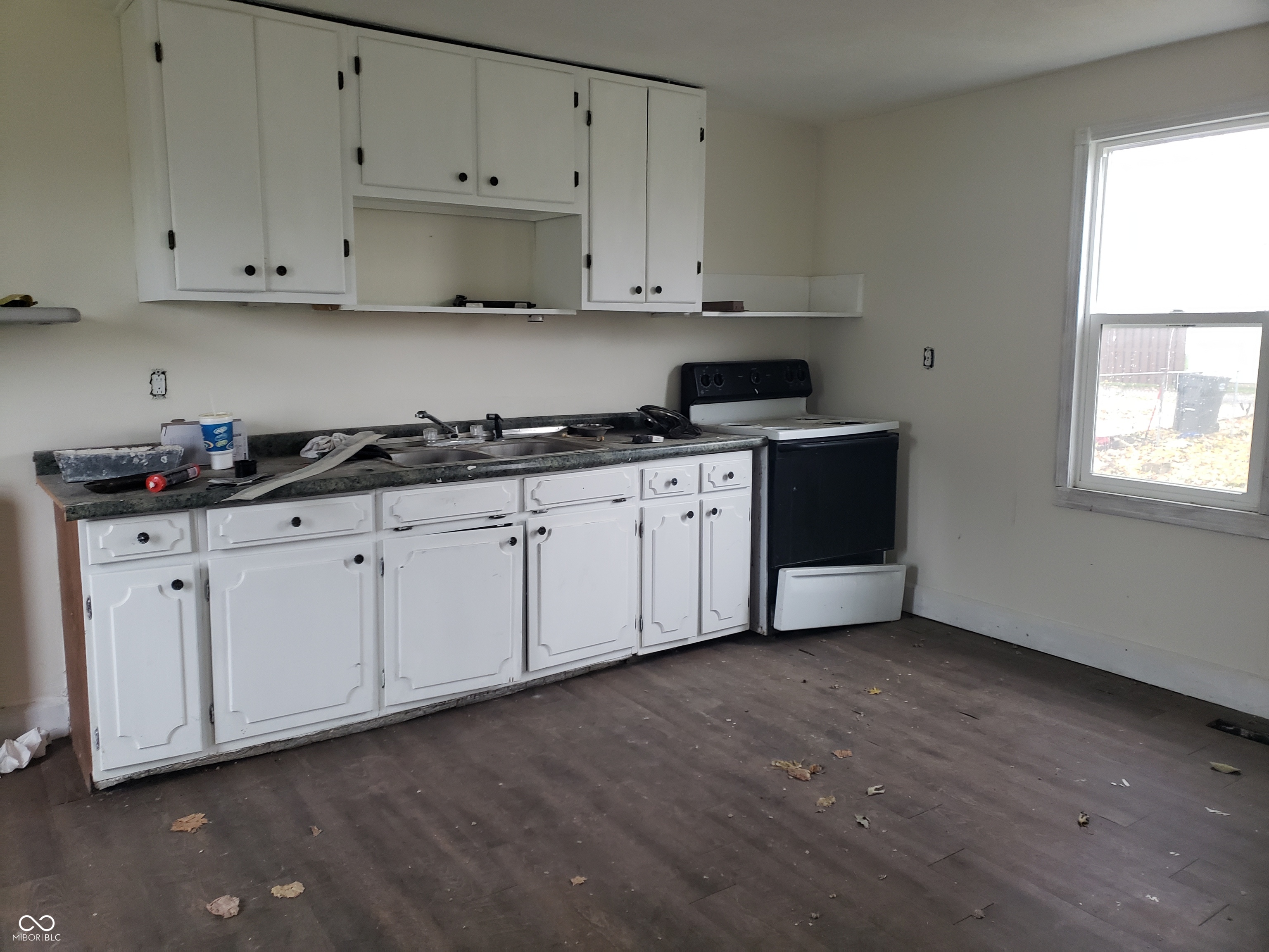 123 East 35th Street Anderson, IN 46013 - Photo 10 of 19