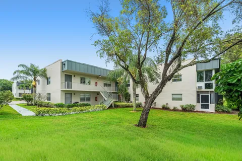 $109,000 | 334 Burgundy G, Delray Beach, FL 33484