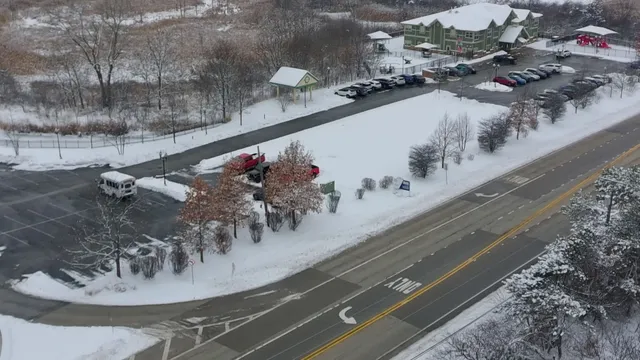 $599,999 | 3981 Old McHenry Road, Long Grove, IL 60047