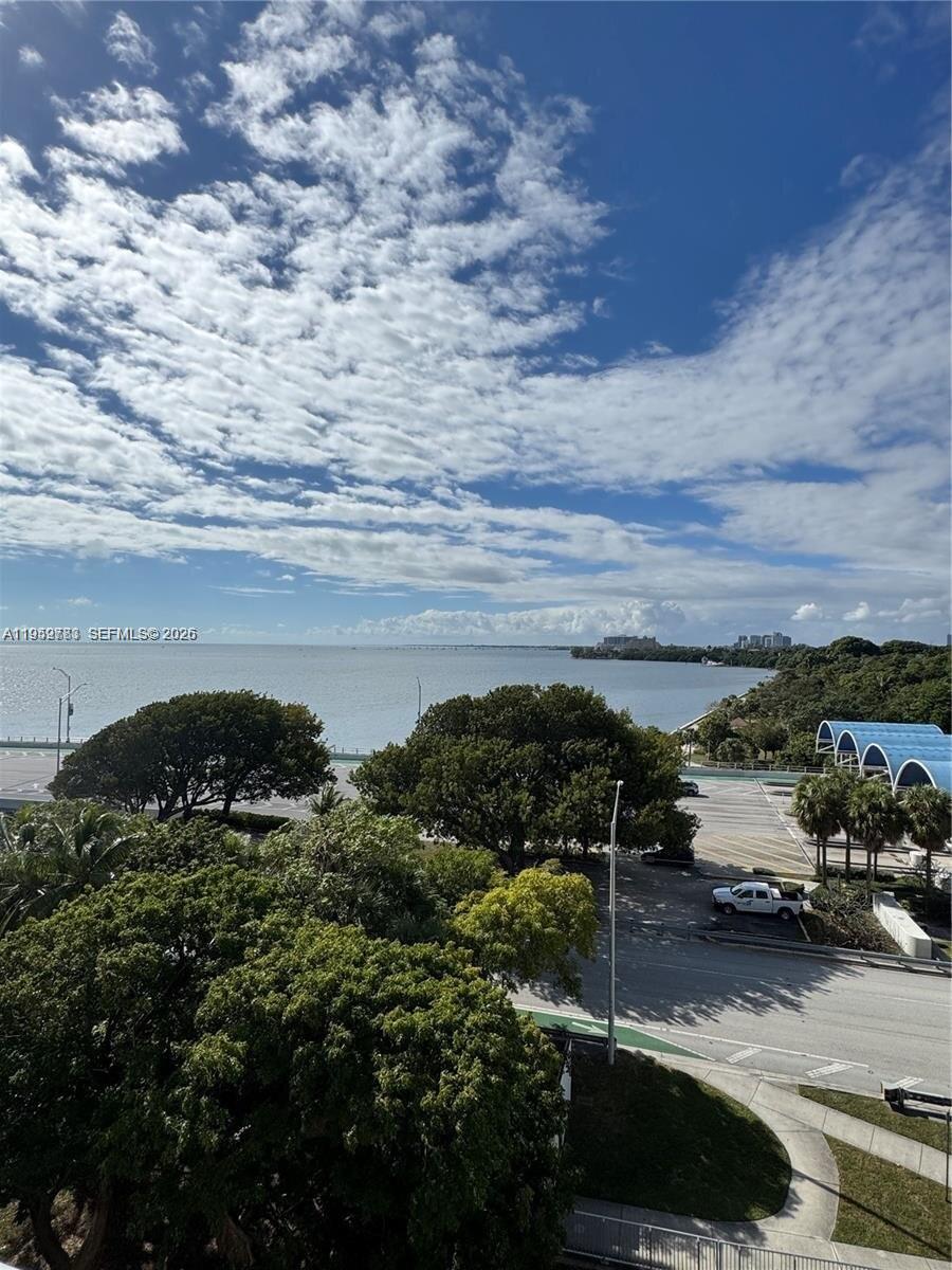 150 Southeast 25th Road, Unit 8L Miami, FL 33129 - Photo 3 of 5