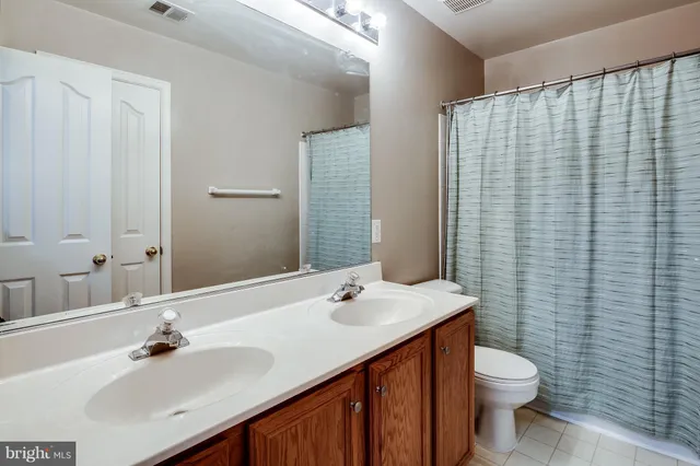 $4,500 | 5721 Whistling Winds Walk, Clarksville, MD 21029