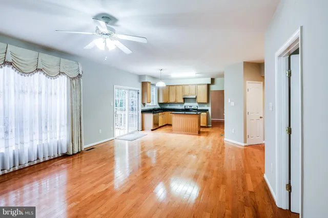 $4,500 | 5721 Whistling Winds Walk, Clarksville, MD 21029