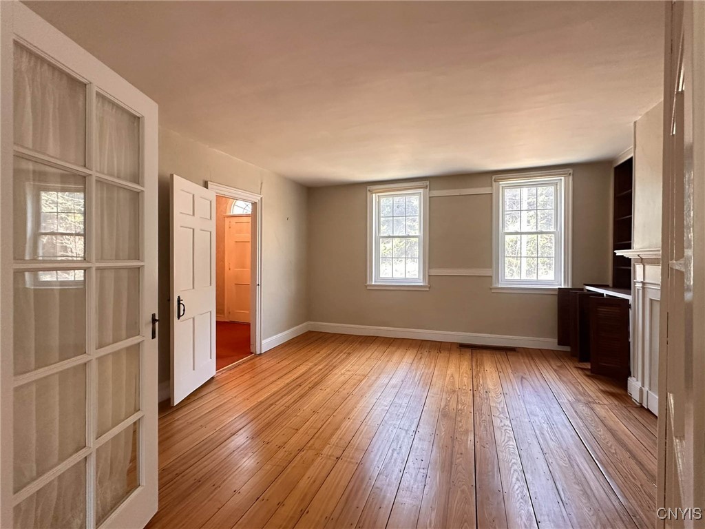 415 Higby Road New Hartford, NY 13413 - Photo 9 of 36