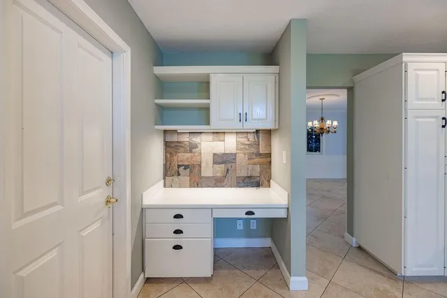 $2,595,000 | 2432 Northeast 22nd Avenue, Lighthouse Point, FL 33064