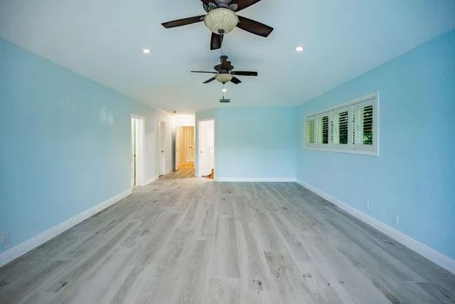 $2,595,000 | 2432 Northeast 22nd Avenue, Lighthouse Point, FL 33064