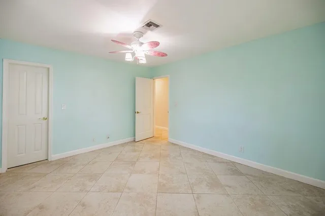 $2,595,000 | 2432 Northeast 22nd Avenue, Lighthouse Point, FL 33064