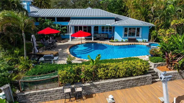 $2,595,000 | 2432 Northeast 22nd Avenue, Lighthouse Point, FL 33064