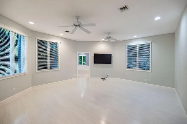 $2,595,000 | 2432 Northeast 22nd Avenue, Lighthouse Point, FL 33064