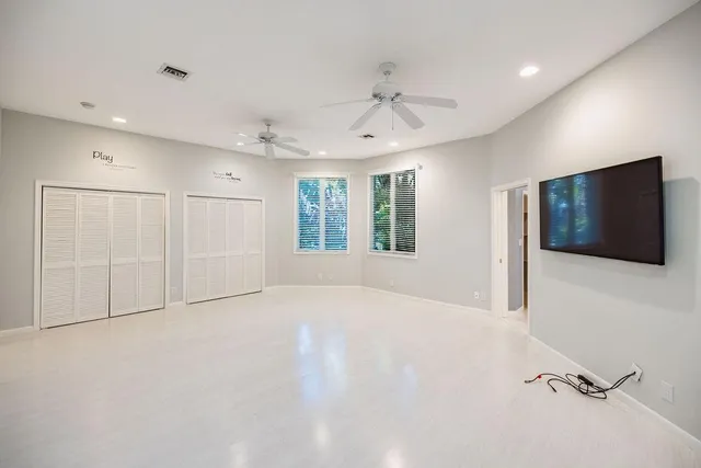 $2,595,000 | 2432 Northeast 22nd Avenue, Lighthouse Point, FL 33064