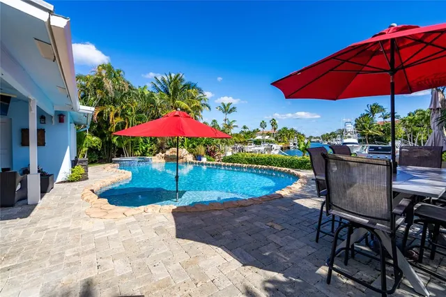 $2,595,000 | 2432 Northeast 22nd Avenue, Lighthouse Point, FL 33064