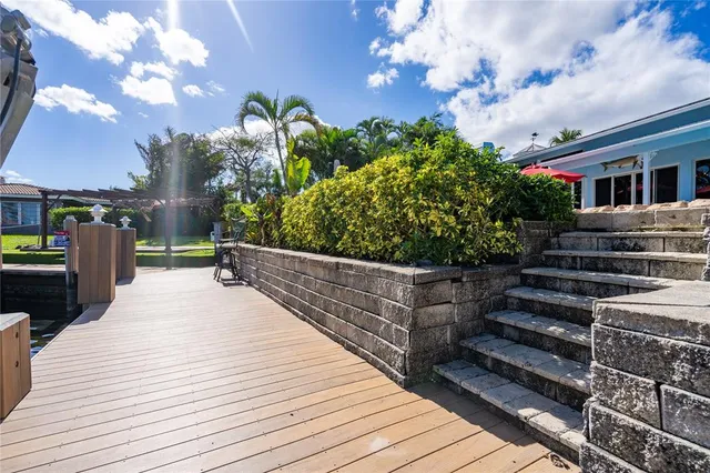 $2,595,000 | 2432 Northeast 22nd Avenue, Lighthouse Point, FL 33064